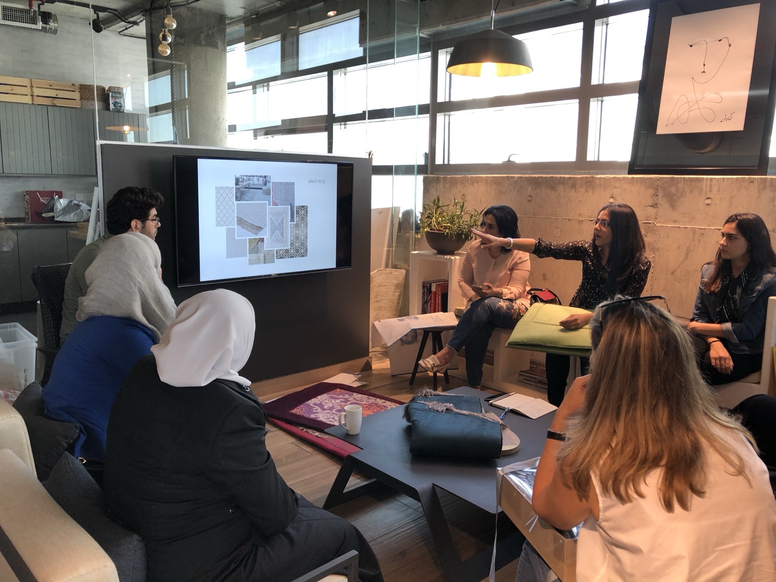 Business owners in a working session during the World Bank refugee entrepreneurship programme in Amman
